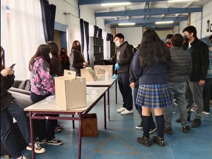 Jornada de votación estudiantil